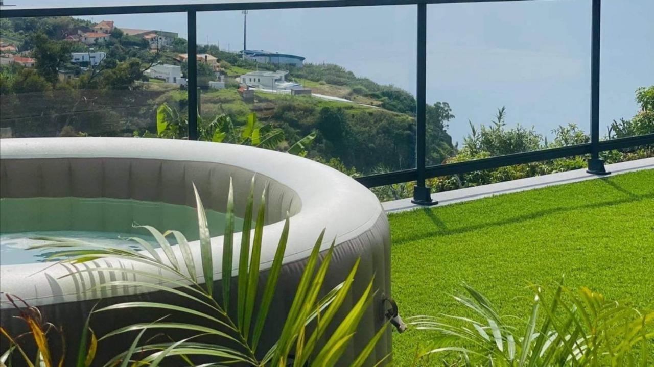 Villa Stunning 1-Bed House In Estreito Da Calheta Extérieur photo