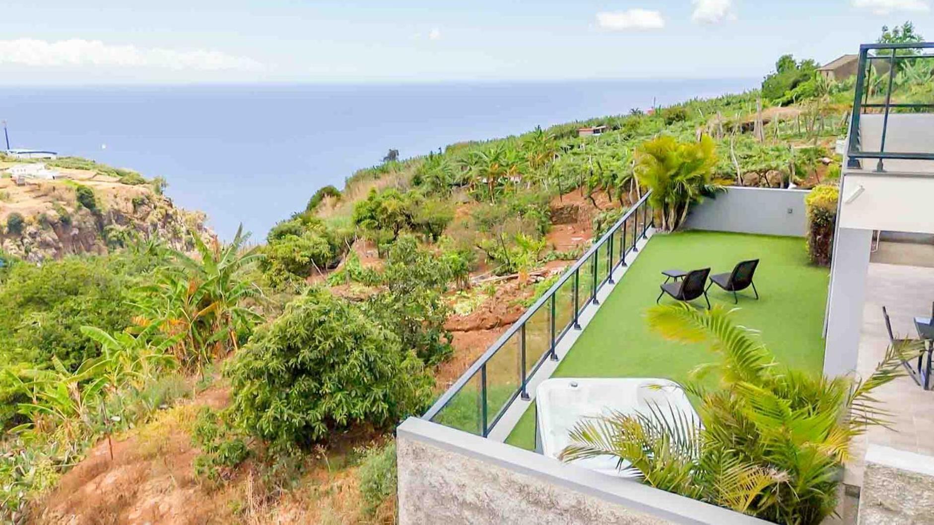 Villa Stunning 1-Bed House In Estreito Da Calheta Extérieur photo